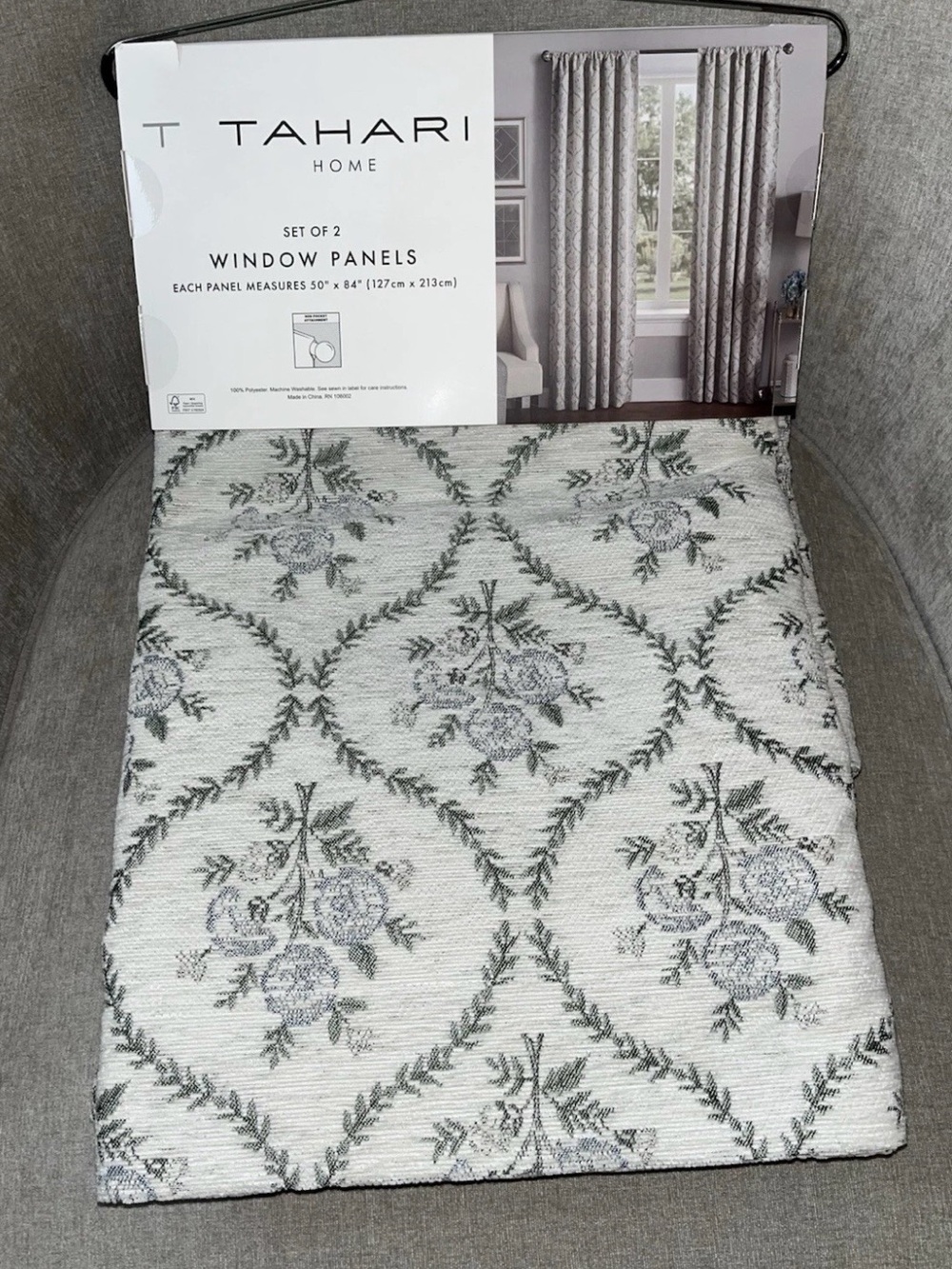 NWT Tahari Home Damask Floral design Jacquard Curtains Panels Set Size 50”X 84”